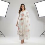 Elegant White Floral Embroidered Salwar Suit - SS - 356