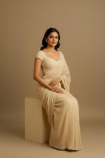 Ivory Textured Sweetheart Neck Blouse - Image 3